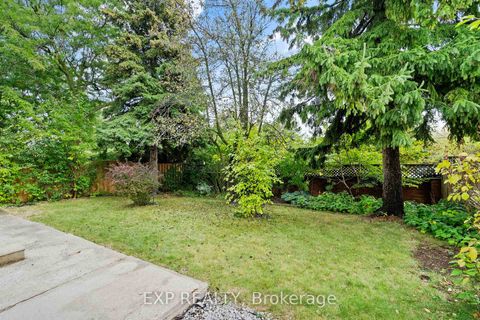 Photo 43 at 17 Gordon Rowe Crescent, Observatory, Richmond Hill