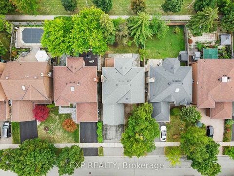 Photo 44 at 17 Gordon Rowe Crescent, Observatory, Richmond Hill