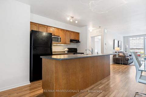 Photo 13 at 104 - 3400 Lake Shore Boulevard W, Long Branch, Toronto