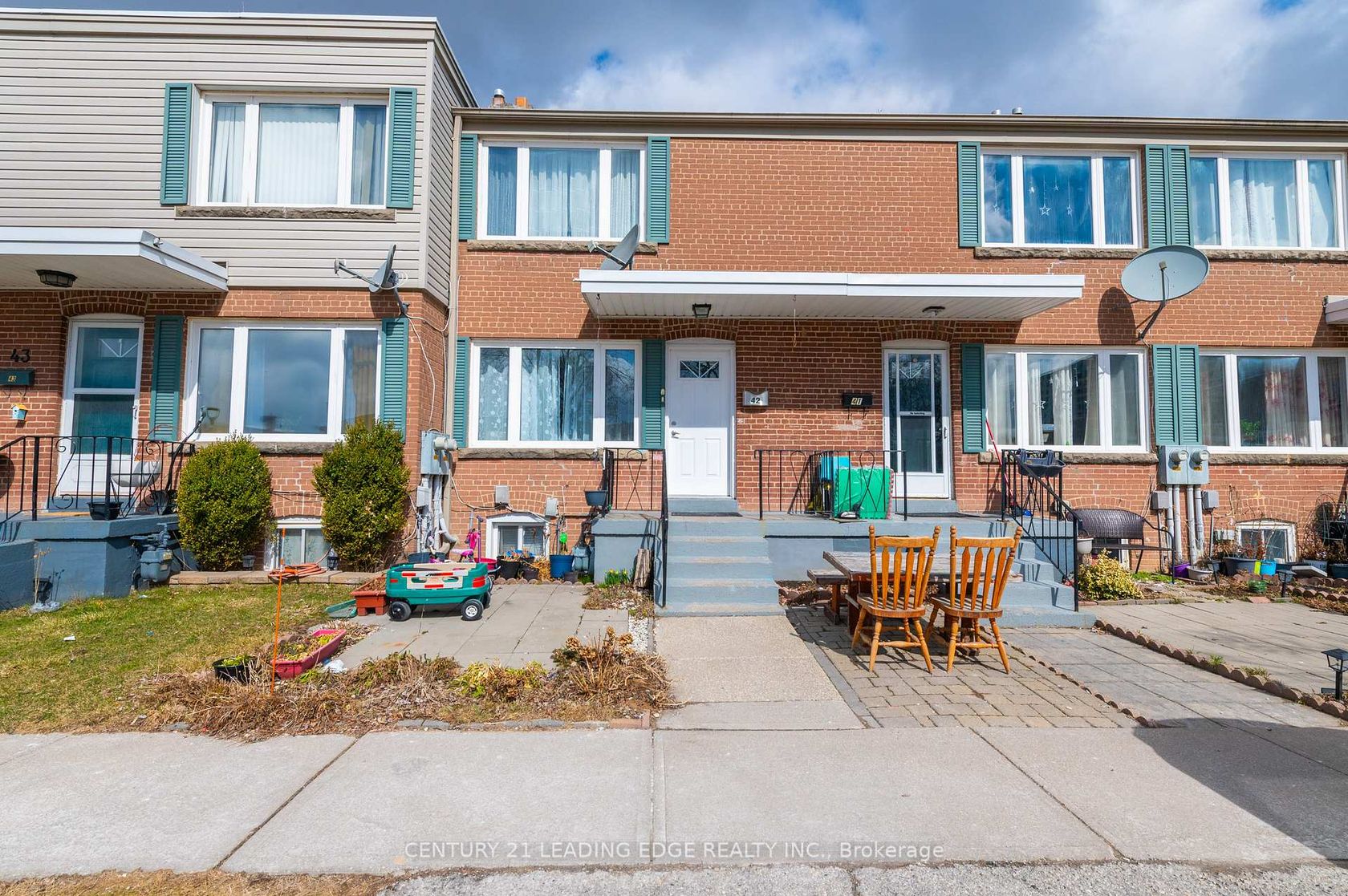 42 - 740 Kennedy Road, Ionview, Toronto 