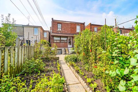 Photo 7 at 411 Westmoreland Avenue N, Junction, Toronto