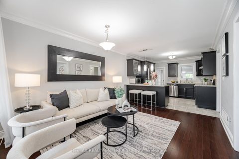 Photo 6 at 96 Manitoba Street, Mimico, Toronto Photo 6 at 96 Manitoba Street, Mimico, Toronto