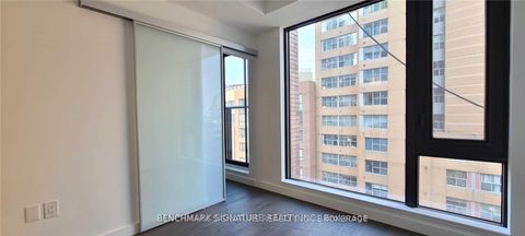 Photo 17 at 615 - 2A Church Street, Waterfront Communities C8, Toronto