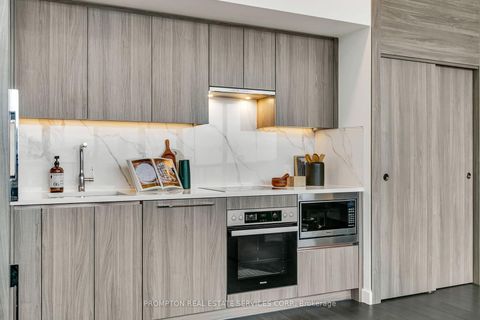 Photo 20 at PH 5102 - 38 Widmer Street, Waterfront Communities C1, Toronto