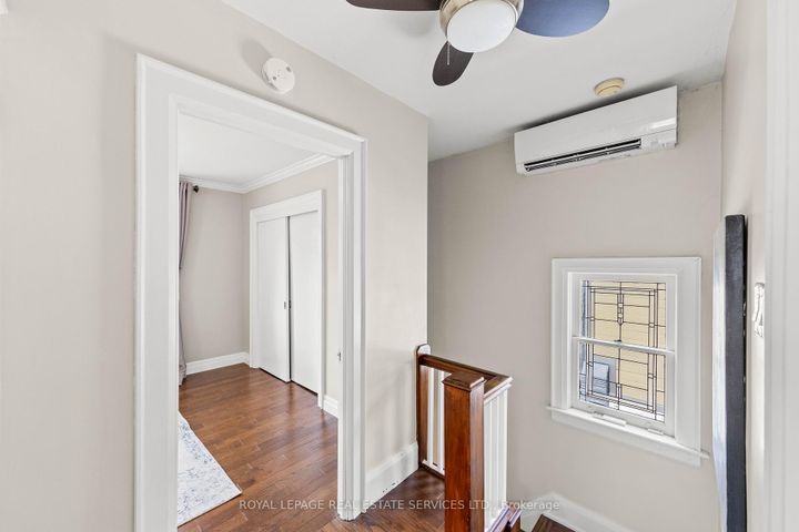 Photo 16 at 1565 Mount Pleasant Road, Lawrence Park North, Toronto
