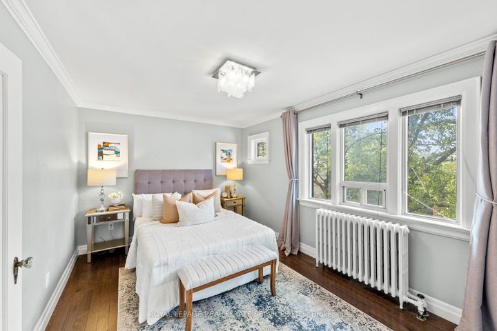 Photo 17 at 1565 Mount Pleasant Road, Lawrence Park North, Toronto