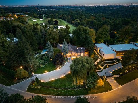 Photo 2 at 66 Clubhouse Road, East Woodbridge, Vaughan