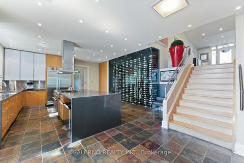 Photo 13 at 66 Clubhouse Road, East Woodbridge, Vaughan