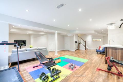 Photo 30 at 521 McGregor Farm Trail, Glenway Estates, Newmarket