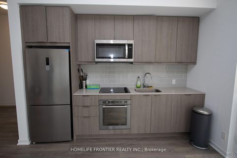 Photo 2 at 315 - 38 Forest Manor Road, Henry Farm, Toronto