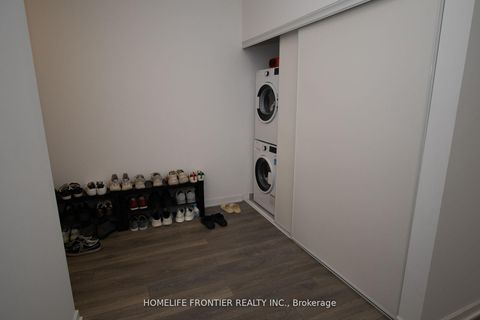 Photo 5 at 315 - 38 Forest Manor Road, Henry Farm, Toronto