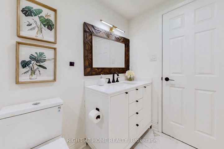 Photo 29 at 203 Thoms Crescent, Central Newmarket, Newmarket