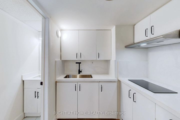 Photo 30 at 203 Thoms Crescent, Central Newmarket, Newmarket