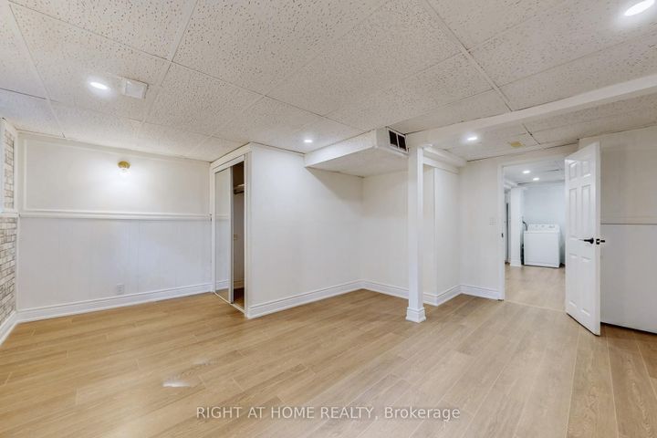 Photo 35 at 203 Thoms Crescent, Central Newmarket, Newmarket