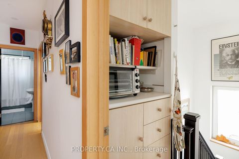 Photo 23 at Upper - 52 Wineva Avenue, The Beaches, Toronto