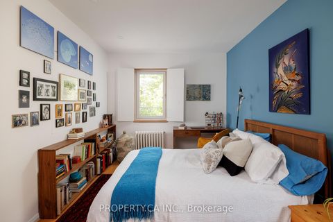 Photo 27 at Upper - 52 Wineva Avenue, The Beaches, Toronto