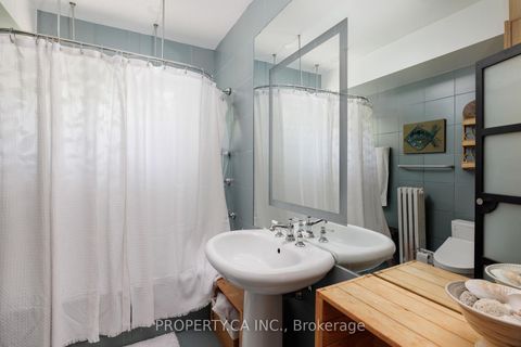 Photo 31 at Upper - 52 Wineva Avenue, The Beaches, Toronto