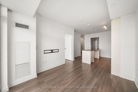 Photo 8 at 810 - 50 George Butchart Drive, CFB, Toronto