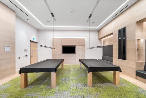 Photo 34 at 810 - 50 George Butchart Drive, CFB, Toronto