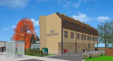 Photo 5 at 750 HUNTINGWOOD Drive, Sullivan, Toronto