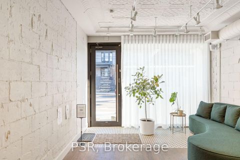 Photo 14 at 1656 Queen Street W, Roncesvalles, Toronto Photo 14 at 1656 Queen Street W, Roncesvalles, Toronto