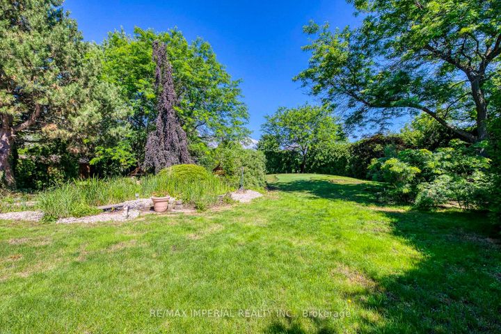 Photo 7 at 341 Acacia Court, FD Ford, Oakville