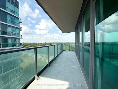 Photo 11 at 901 - 35 Brian Peck Crescent, Thorncliffe Park, Toronto