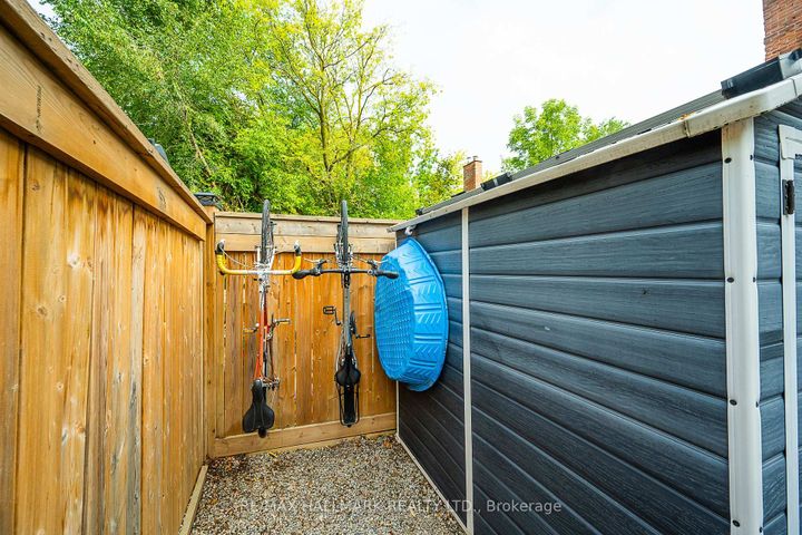 Photo 27 at 3318 Bathurst Street, Lawrence, Toronto