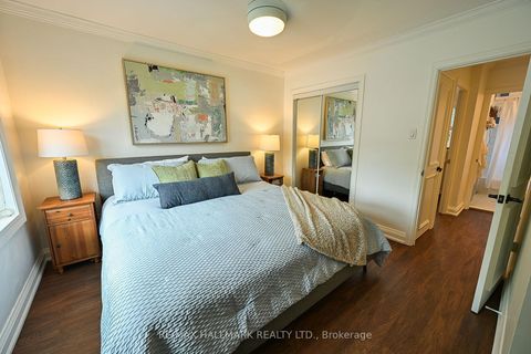 Photo 11 at 3318 Bathurst Street, Lawrence, Toronto