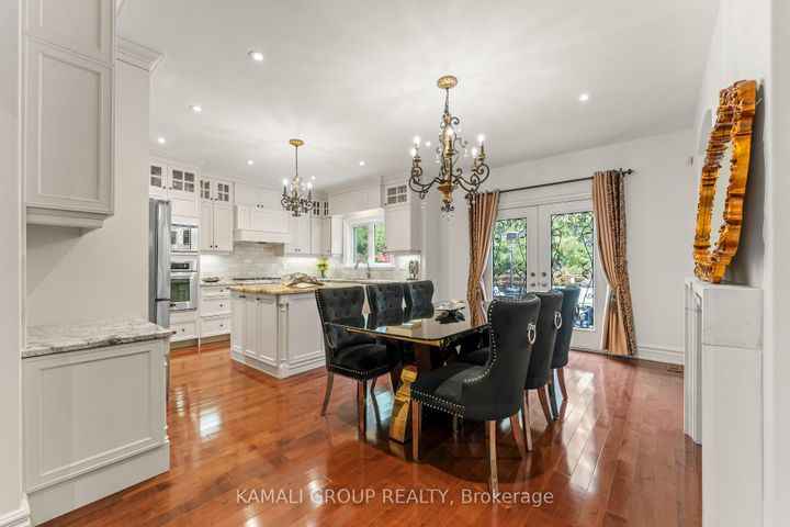 Photo 11 at 12 San Antonio Court, Oak Ridges, Richmond Hill