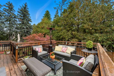 Photo 4 at 12 San Antonio Court, Oak Ridges, Richmond Hill