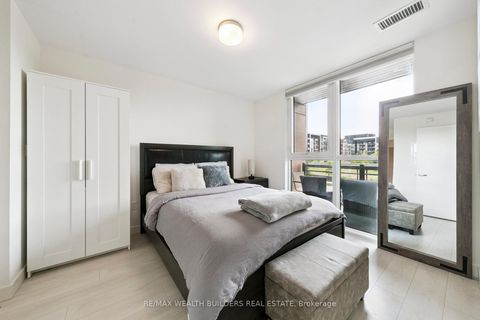 Photo 11 at 202 - 150 Sabina Drive, GO Glenorchy, Oakville
