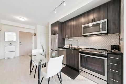 Photo 16 at 202 - 150 Sabina Drive, GO Glenorchy, Oakville