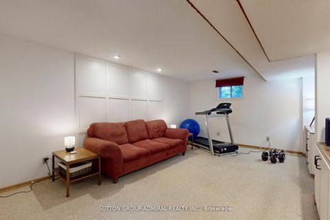 Photo 22 at 46 Merrylynn Drive, North Richvale, Richmond Hill