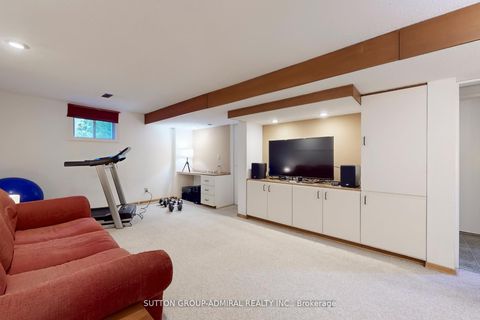 Photo 24 at 46 Merrylynn Drive, North Richvale, Richmond Hill