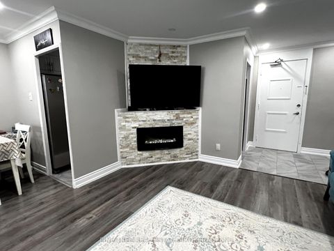 Photo 3 at 816 - 80 Grandravine Drive, York University Heights, Toronto