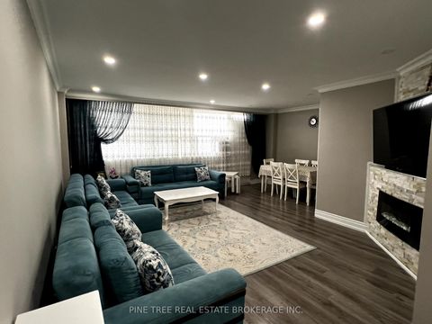 Photo 5 at 816 - 80 Grandravine Drive, York University Heights, Toronto