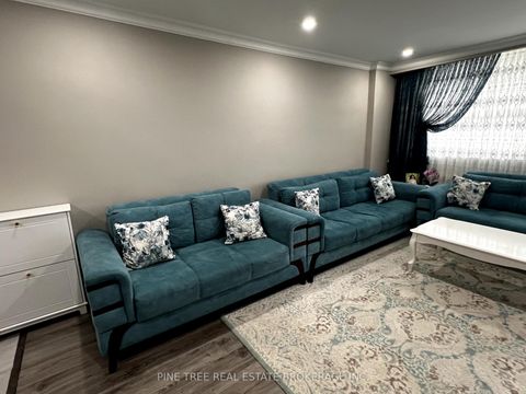 Photo 8 at 816 - 80 Grandravine Drive, York University Heights, Toronto