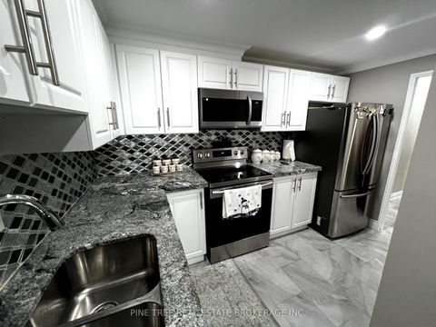 Photo 15 at 816 - 80 Grandravine Drive, York University Heights, Toronto
