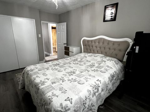Photo 22 at 816 - 80 Grandravine Drive, York University Heights, Toronto