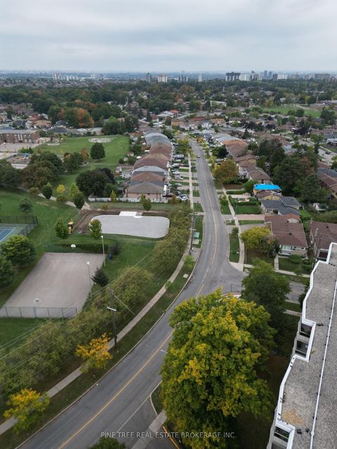 Photo 27 at 816 - 80 Grandravine Drive, York University Heights, Toronto