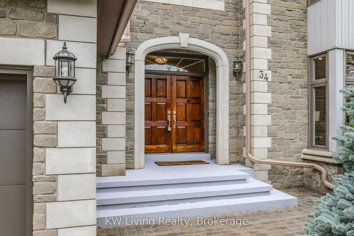 Photo 1 at 34 Glenarden Crescent, Bayview Hill, Richmond Hill