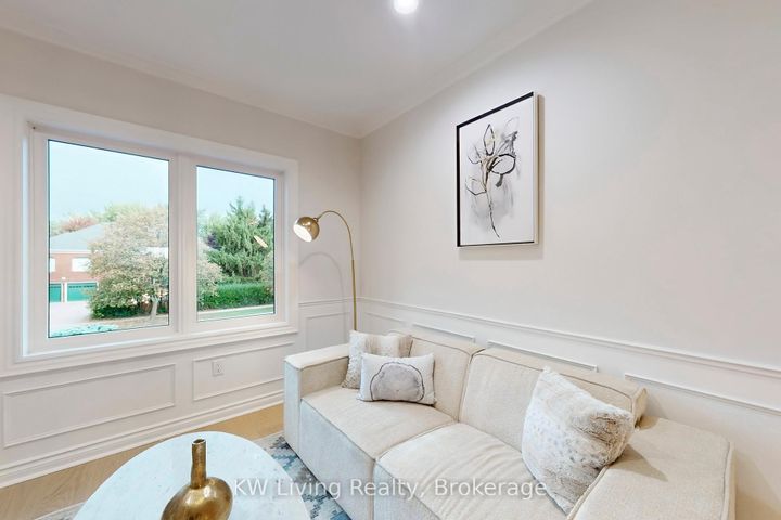 Photo 35 at 34 Glenarden Crescent, Bayview Hill, Richmond Hill