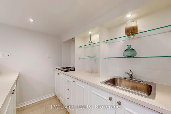 Photo 39 at 34 Glenarden Crescent, Bayview Hill, Richmond Hill