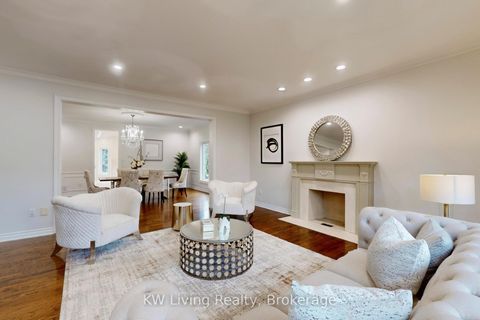 Photo 11 at 34 Glenarden Crescent, Bayview Hill, Richmond Hill