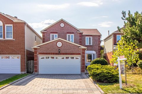 Photo 24 at 63 Holmbush Crescent, Steeles, Toronto
