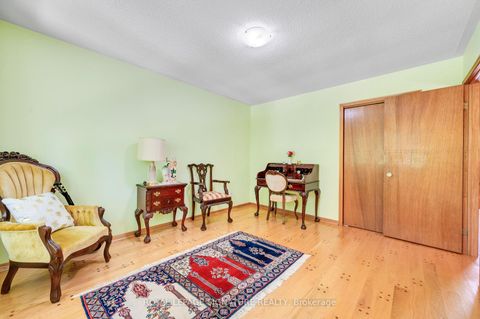Photo 39 at 2921 Caradoc Lane, CV Clearview, Oakville
