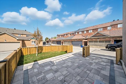Photo 2 at 63 Laval Street, Vellore Village, Vaughan