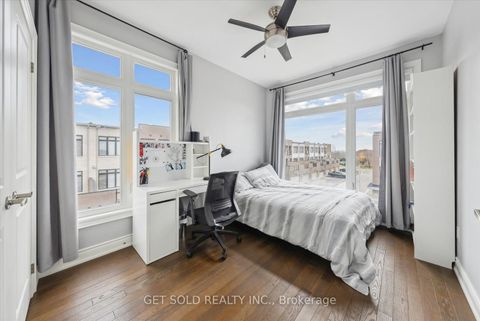Photo 28 at 63 Laval Street, Vellore Village, Vaughan