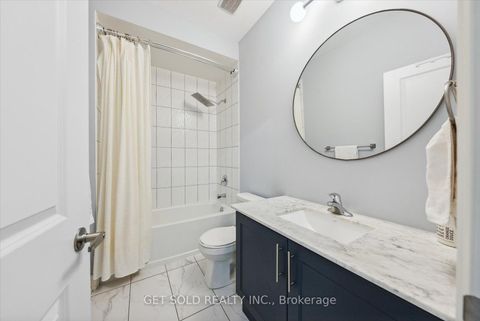 Photo 31 at 63 Laval Street, Vellore Village, Vaughan